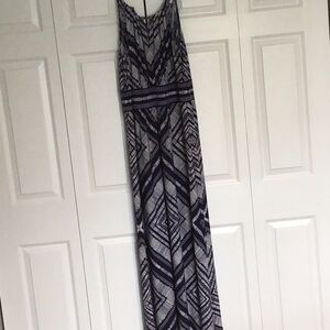 Geometric Print Maxi Dress in Navy and White